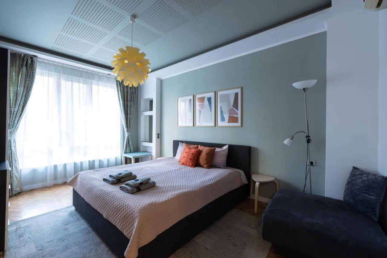 Fancy Downtown Flat Apartment Varna
